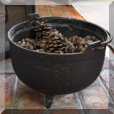 D32. Iron pot 